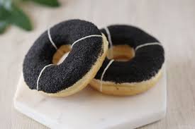 Daripada membeli donat jco yang harganya mahal, tidak ada salahnya kamu membuat donat sendiri di rumah. Resep Donat Oreo Ala J Co Yang Lumer Di Mulut