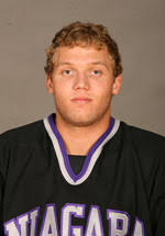 Men's Hockey Knocks Off RPI, 4-1