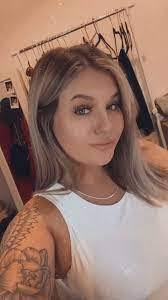 Selena Lay's Instagram, Twitter & Facebook