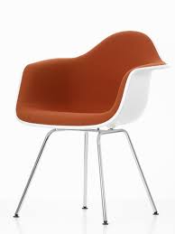 Vitra eames ea 108 armchair with black leather seating. Eames Plastic Armchair Von Vitra Designermobel Bei Chairholder De