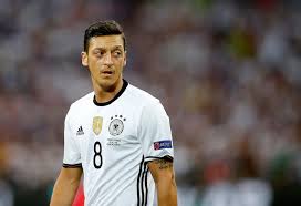 A seleção alemã de futebol, é organizada pela federação alemã de futebol (em alemão: Campeao Mundial Com A Alemanha Ozil Diz Estar Chocado Com A Situacao Do Brasil Na Pandemia Jovem Pan