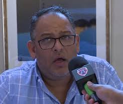 Vincent Allet : " si finn mett 200 tonnes disab [dans champ de mars] mo  rentre LASCAR "