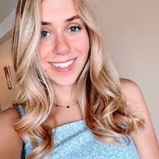 Abby Crilley's Instagram, Twitter & Facebook