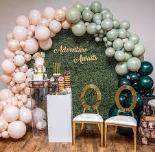 Green Gold And White Balloons Light Green Wedding Decor Etsy Sage Green Baby Shower Green Baby Shower Baby Shower Decorations