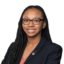 Kayla York's Instagram, Twitter & Facebook