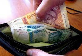 The kyrgyzstani som and the country's economy are both. Tajikistan Reveals Cause Of Currency Depreciation
