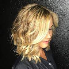 Cute Medium Wavy Haircuts Wavy Bob Hairstyles Angled Haircut Wavy Haircuts