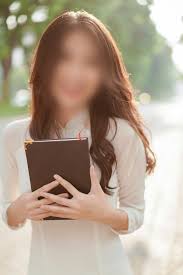 Chia sẻ với ione, quốc trường kể, tham gia về nhà đi con, anh phải thực hiện khá nhiều cảnh nóng với các bạn diễn nữ, trong đó có bảo thanh. Zn7i3xdnamywcm