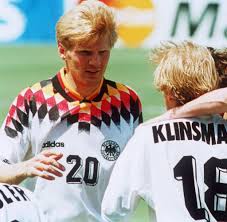 Die passende short zu deinem heimtrikot der nationalmannschaft österreichs. Nationalmannschaft Das Neue Dfb Trikot Ist Ein Millionenseller Welt