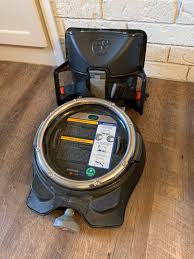 Orbit Baby Car Seat Base In Good Condition Exp 2022 With Images Baby Car Seats Orbit Baby Car Seat Base