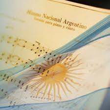¿somos más o menos argentinos si cantamos el himno? 11 De Mayo Dia Del Himno Nacional Argentino Colegio San Esteban Bariloche