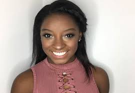 Before she hit the road for the 2016 rio olympics, the. Simone Biles Olympia Siegerin Tanzt Zu Christlichem Lied