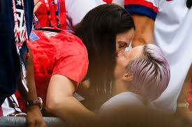 Rapinoe reached out to bird to commend her for the recent #blacklivesmatter protest her team had you just cannot shake that girl, she wrote about her girlfriend. Megan Rapinoe Celebrates World Cup Victory With A Kiss From Girlfriend Sue Bird Megan Rapinoe World Cup Uswnt Soccer