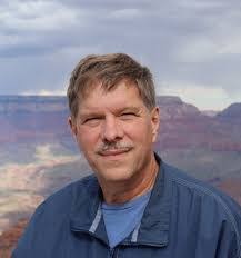 Robert Geiger's Instagram, Twitter & Facebook