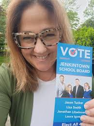 Lala Hall's Instagram, Twitter & Facebook