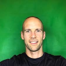 Kurt Peters's Instagram, Twitter & Facebook