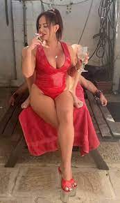 About Me - Mistress Real