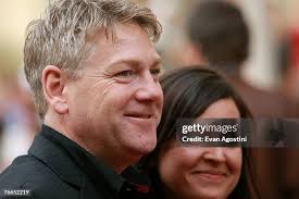 101 Lindsay Thomson Photos & High Res Pictures