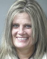 Heidi Ash's Instagram, Twitter & Facebook