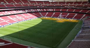 Stadion metropolitano je bil v uporabi do leta 1966, ko so se preselili na novi stadion vicente calderón. Faninfos Atletico Madrid Bvb De