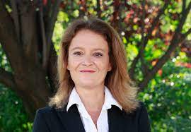 (lrem), der har fungeret som statssekretær for socialøkonomi i regeringen for premierminister jean castex siden 2020. Olivia Gregoire La Biographie De Olivia Gregoire Avec Gala Fr