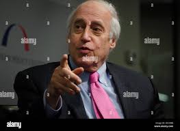 Women dan hi-res stock photography and images