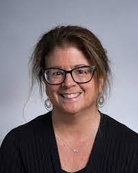 Leeann Hendrickson's Instagram, Twitter & Facebook