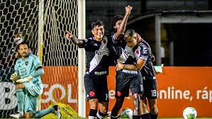 No clube desde o ano passado, guilherme santos voltou a. Vasco Vence Se Confirma Fora Do Z4 E Afunda Ainda Mais O Botafogo Lance