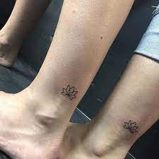 23 Cute And Creative Sister Tattoos Stayglam Small Matching Tattoos Sister Tattoos Matching Sister Tattoos