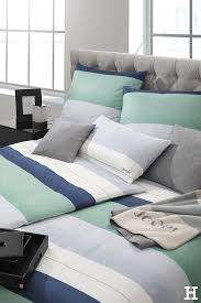 Mit Zarter Bettwasche Von Joop Ins Land Der Traume Meinhoffi Hoffner Hoeffner Wohnen Mobel Kissen Decken Satin Bettwasche Mako Satin Bettwasche