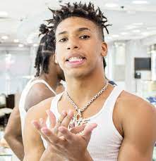 Did it for you momma, he captioned on his celebratory pics, one. Nle Choppa Wikipedia