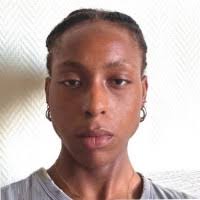 100+ profils pour “Maxine”