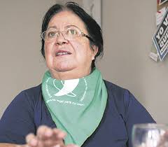 Feminista, católica y premiada en Nueva York