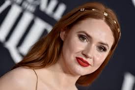 Karen was raised in a catholic home, but her parents were nevertheless supportive of her odd horror movie interests. Dhkuvkqbwasr0m