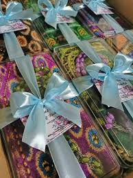 Cenderahati kahwin 'mug' merupakan salah satu pilihan unik dan kreatif untuk tetamu majlis perkahwinan. Doorgift Syahrina Cenderahati Perkahwinan Home Facebook