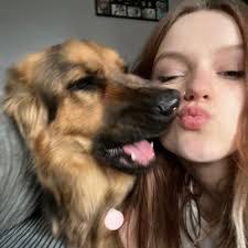 Mia Mcwilliams's Instagram, Twitter & Facebook