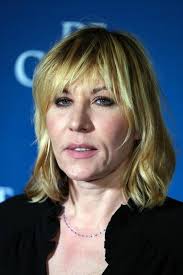 Mathilde seigner (born 17 january 1968) is a french actress. Mathilde Seigner En Deuil Elle A Perdu Le Principal Homme De Sa Vie