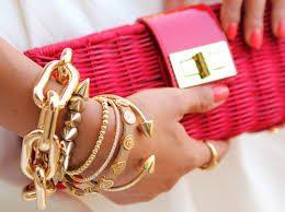 Résultat de recherche d'images pour "fashion girly"