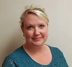 Debra Michalek's Instagram, Twitter & Facebook