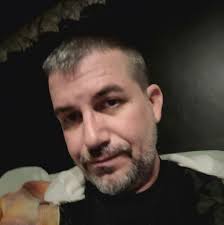 Broken Windows in Tower District, Fresno: Frustration and Need for Awareness