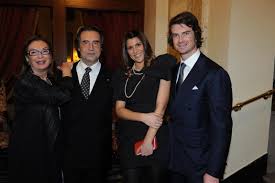 Riccardo muti il festival tutto concerti conferenze laboratori arte e musica panorami musicali film artisti collaborazioni starace, gioacchino nato a napoli nel 1994, inizia la sua formazione come. Muti Dines Intermezzo