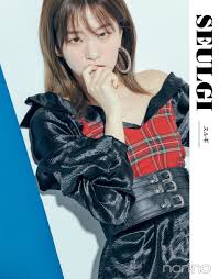 Mcseulgi Never A Finer Young Lady In Tartan Makes Me Want To Eat Scottish Shortbread Och Aye Amxx Reveluv Haven Reve Red Velvet Red Velvet Seulgi Velvet