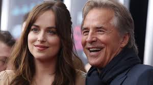 Don Johnson celebra sus 75 años rodeado de sus hijos (y Stella Banderas):  su tranquila vida en una mansión de Montecito frente al mar con Meghan y  Harry como vecinos