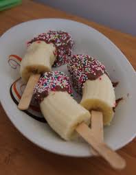 C Est Mercredi Sucette De Banane Chocolat Bonbons Sweet Cooking Food Fruit Recipes