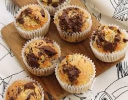 Recette Mini Muffins Banane Chocolat En Video Recette Banane Chocolat Recette Recette Dessert