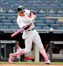 Yankees Offense Reminiscent Of 2009 Club New York Yankees Stadium New York Yankees Baseball Yankees
