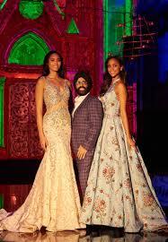 Mac duggal designer dresses have turned heads for 30 years. Mac Duggal Wows At New York Fashion Week