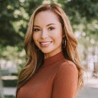 Taylor Grimsley's Instagram, Twitter & Facebook