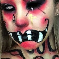 Victoria Rasmussen's Instagram, Twitter & Facebook