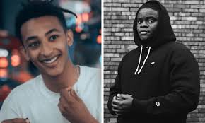 Benjamin Epps invite Théodort à le rejoindre sur scène après son imitation